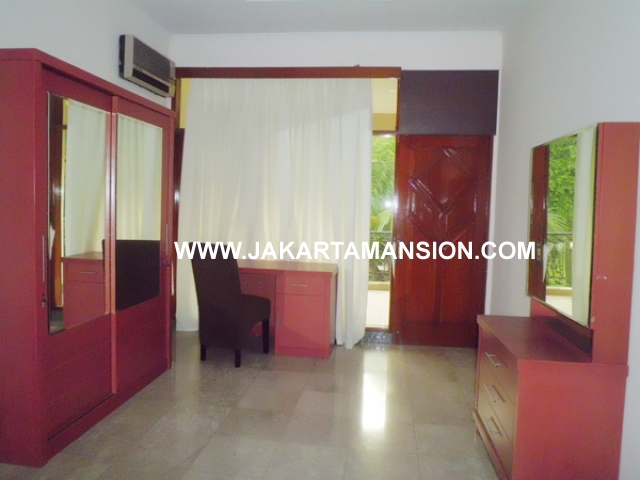 HR361 House for rent at Pondok Indah