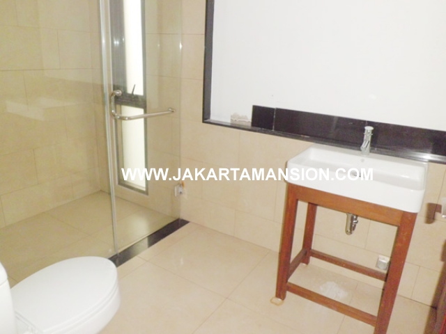 HR362 House for rent at Pondok Indah