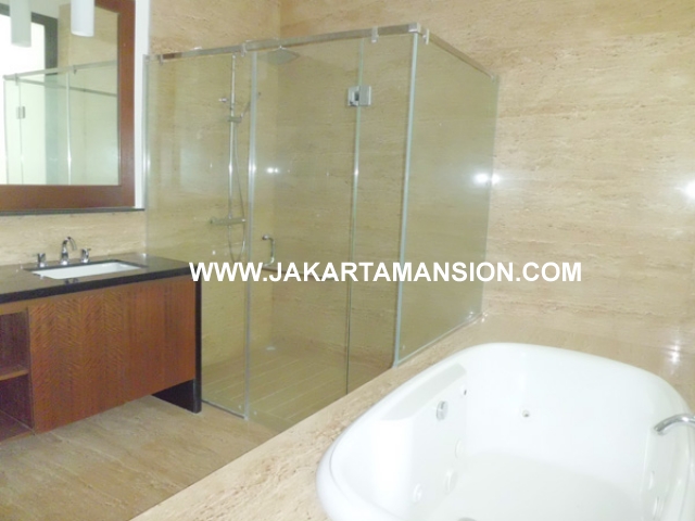 HR362 House for rent at Pondok Indah