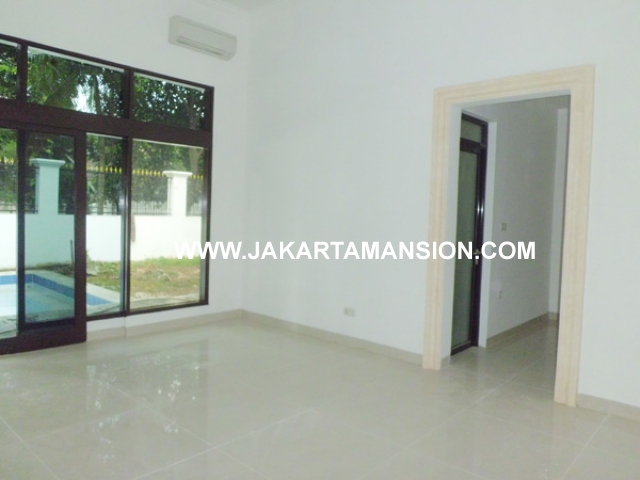 363 House for rent at taman patra kuningan