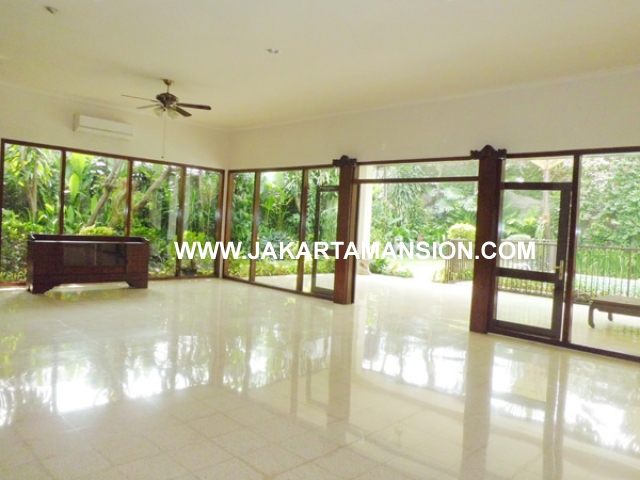 HR364 House for rent at kemang 