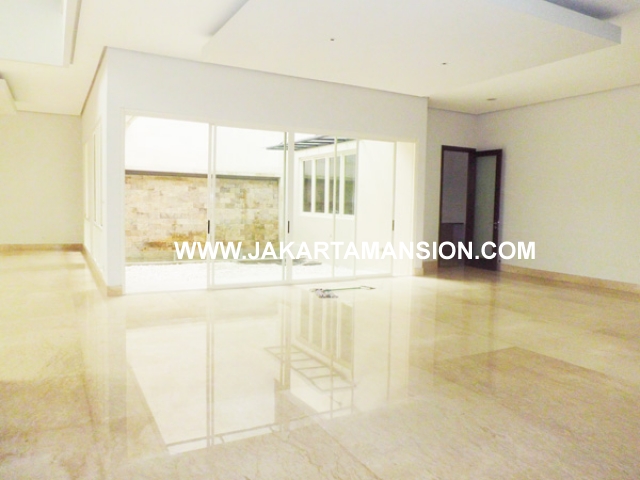HR375 House for rent at senopati