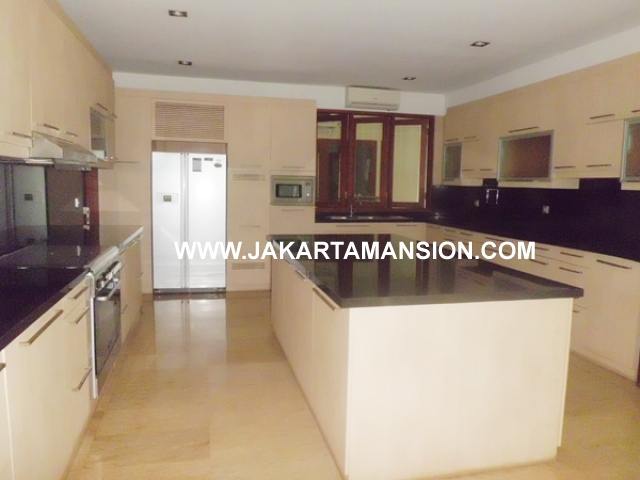 HR379 House for rent at kemang 