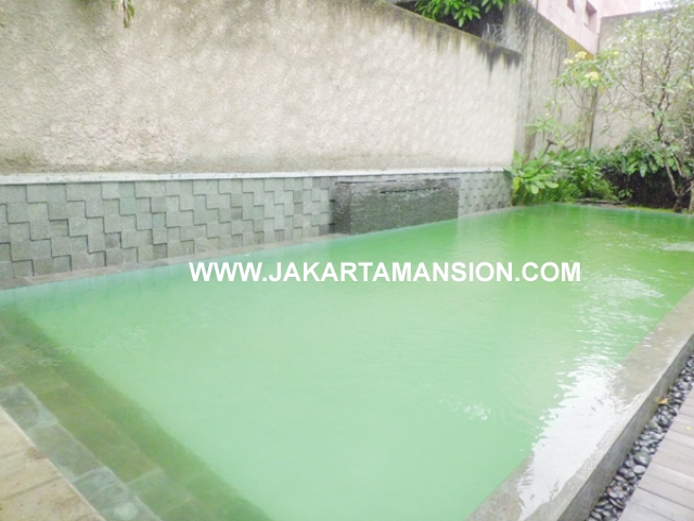 HR379 House for rent at kemang 