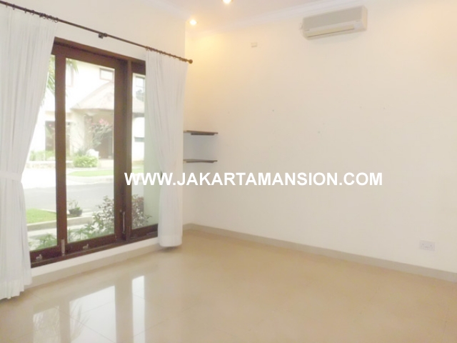 HR380 House for rent at kemang 