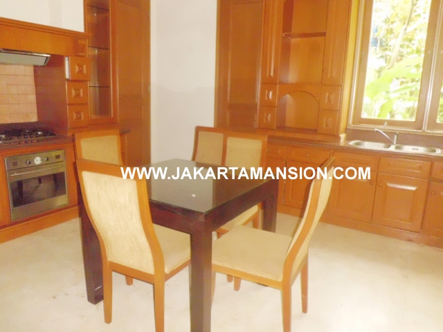 HR381 House for rent at kemang 