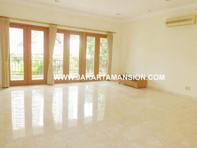 HR381 House for rent at kemang 