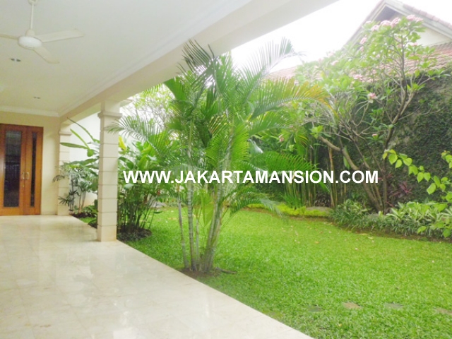 HR381 House for rent at kemang 