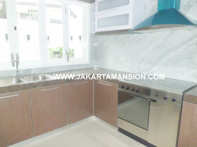 HR387 House for rent at kemang 