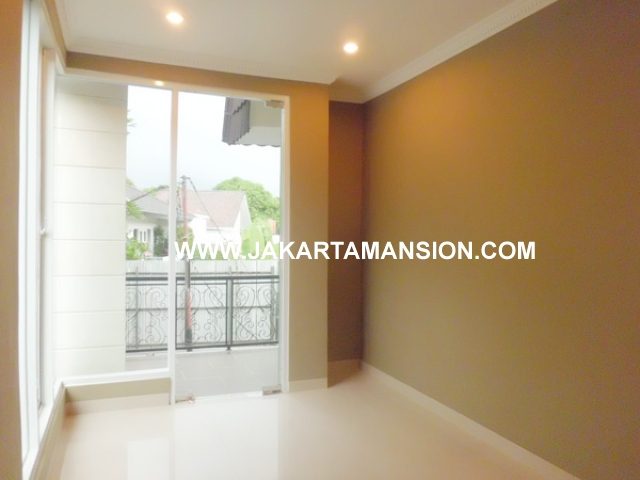 HR387 House for rent at kemang 