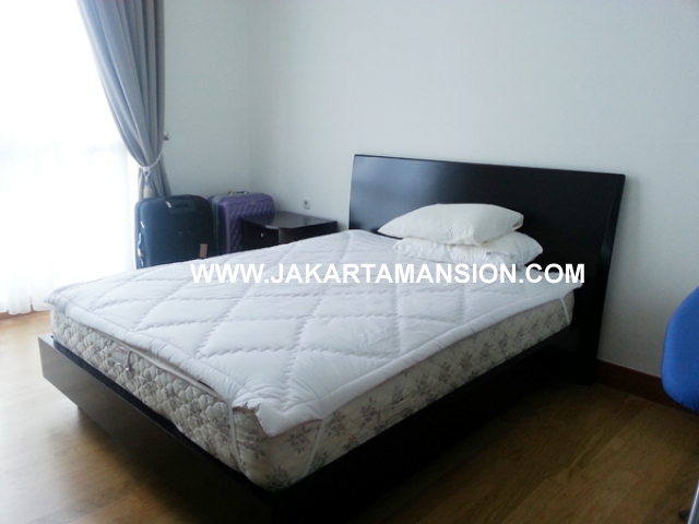 AR398 Resident 8 for rent