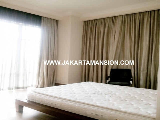 HR399 Townhouse Pakubuwono Residence For SALE and Rent