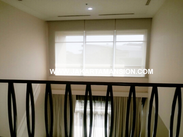 HR399 Townhouse Pakubuwono Residence For SALE and Rent
