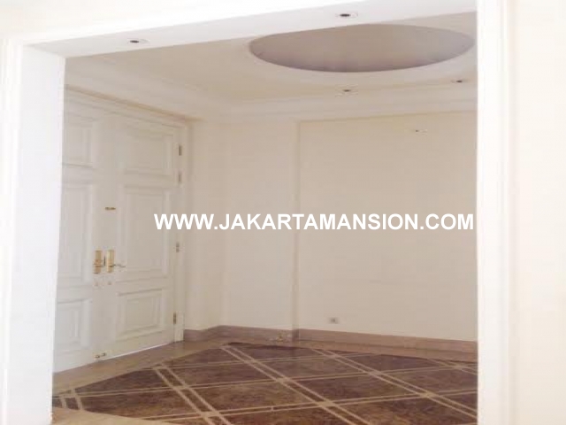 HR406 House for rent at Menteng