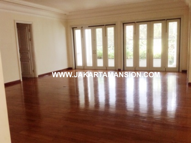 HR406 House for rent at Menteng