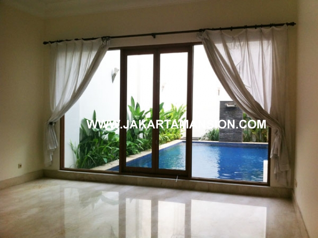 HR407 Compound for rent at Pondok Indah