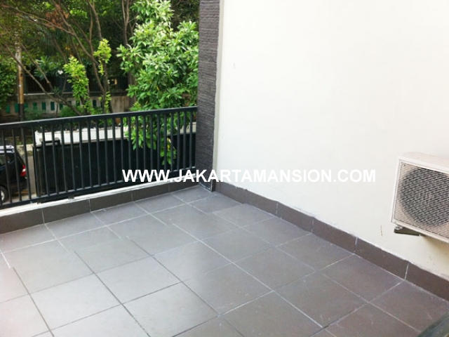 HR419 House for rent at Taman Patra Kuningan