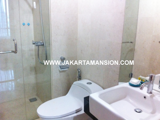 AR423 Kemang Village For rent