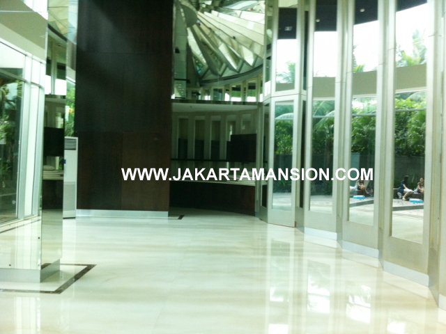 AR423 Kemang Village For rent