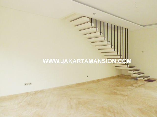 HR430 Town House for rent at kemang