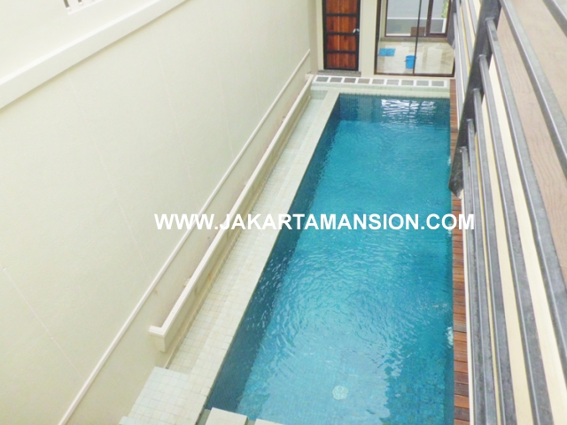 HR430 Town House for rent at kemang