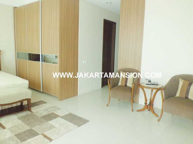 AR435 Kemang Village for rent