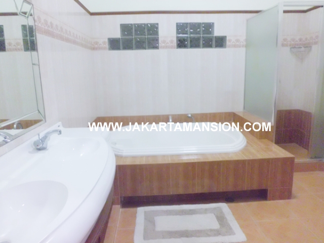 HS442 Rumah Jalan Lembang Menteng Dijual