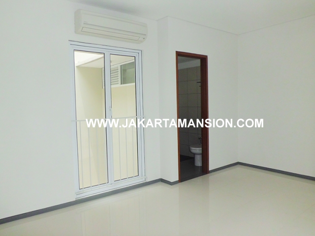 HR447 House for rent at Senopati Kebayoran Baru