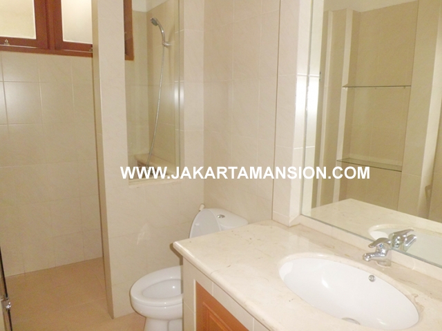 HR449 House for rent at Ampera Kemang