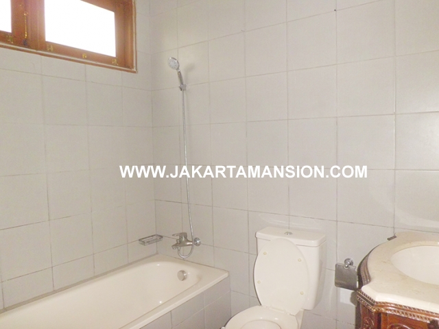 HR450 House for rent at Kemang