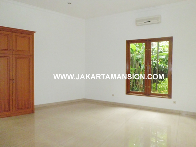 HR450 House for rent at Kemang