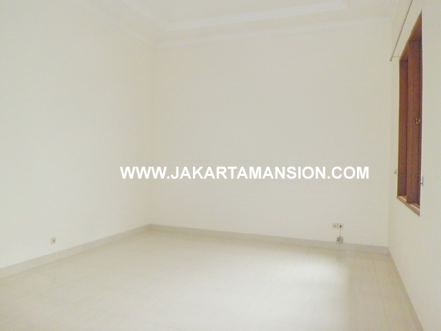 HR451 House for rent at Jeruk Purut Kemang
