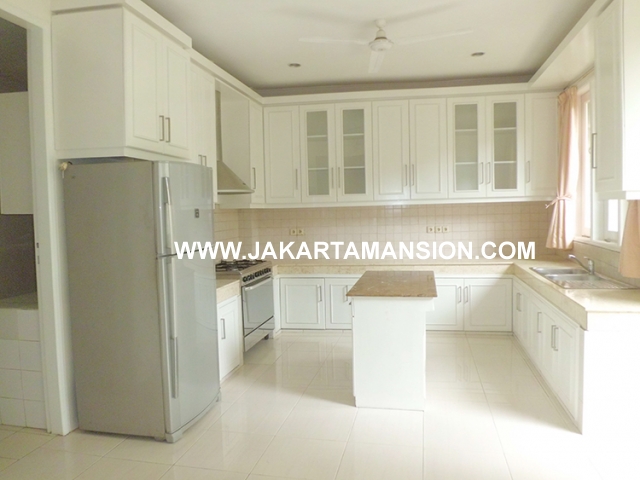 HR451 House for rent at Jeruk Purut Kemang