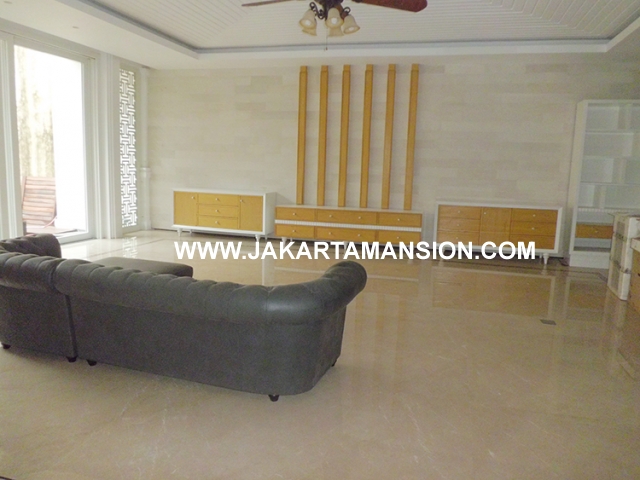 HR452 House for rent at Kemang Suitable to Embassy 