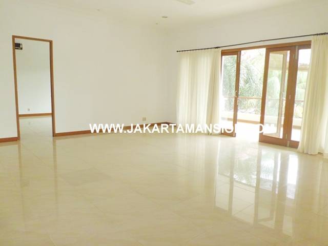HR470 House for rent at Kemang