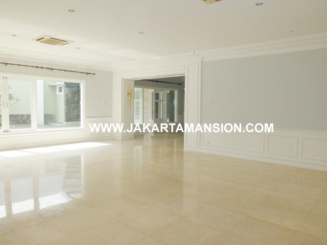 HR483 House for rent at Pejaten Close to kemang