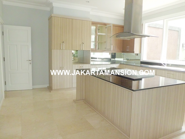 HR483 House for rent at Pejaten Close to kemang