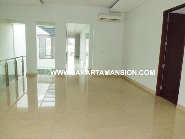 HR494 house for rent at kemang
