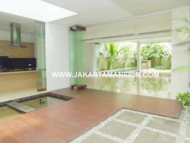 HR494 house for rent at kemang