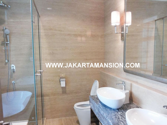 AR522 Botanica Apartment Simprug for Rent