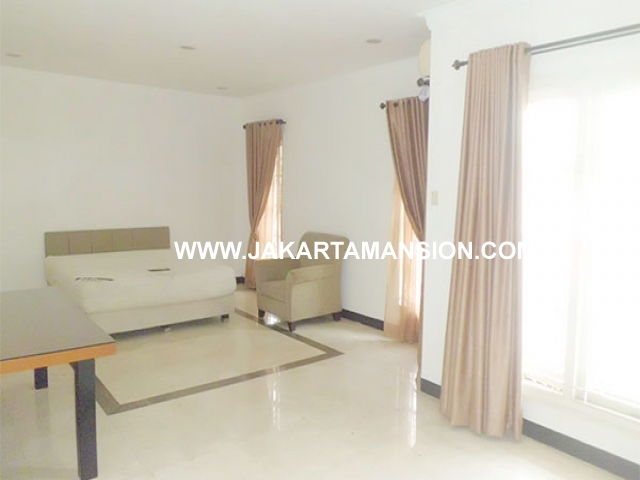 HR533 House for rent at Senopati Suitable to Embassy Close SCBD Area 