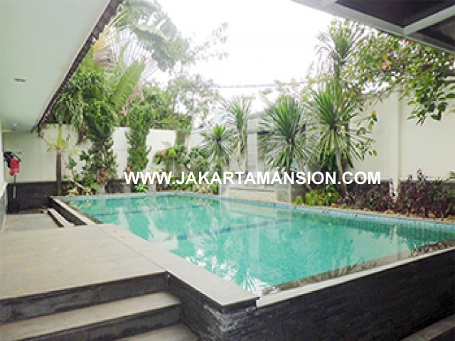 HR541 House for rent at Kuningan Suitable to Embassy Close to CBD Kuningan
