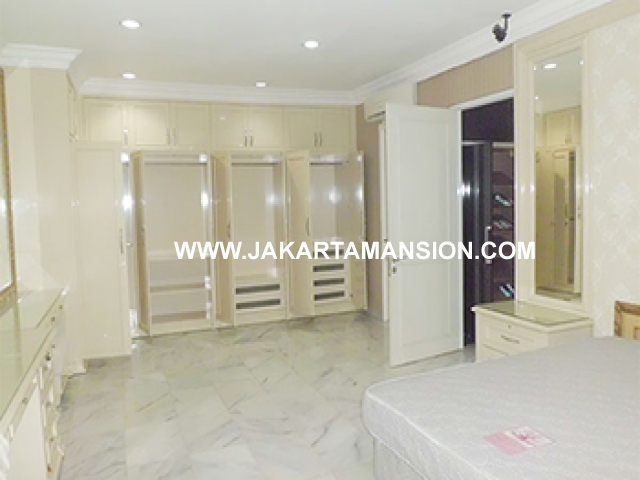 HR541 House for rent at Kuningan Suitable to Embassy Close to CBD Kuningan