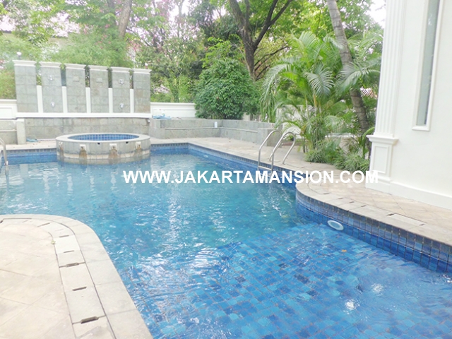HR549 House for rent at at senopati (Kebayoran Baru) suitable for embassy