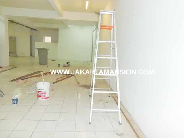 HR549 House for rent at at senopati (Kebayoran Baru) suitable for embassy