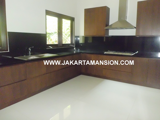 HR550 House for rent at at senopati (Kebayoran Baru) suitable for embassy