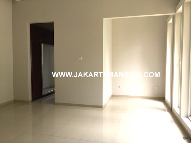 HR562 house for rent lease at kemang rumah kemang jakarta selatan disewakan