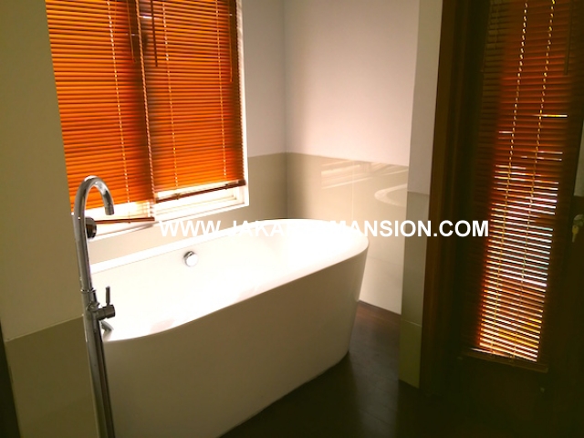 HR562 house for rent lease at kemang rumah kemang jakarta selatan disewakan