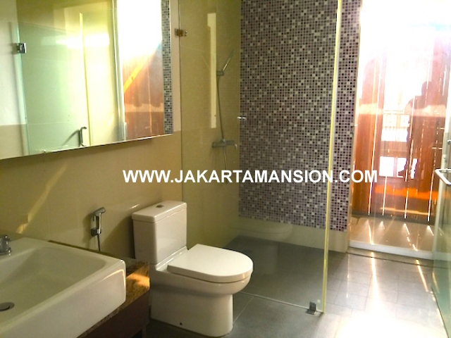 HR562 house for rent lease at kemang rumah kemang jakarta selatan disewakan