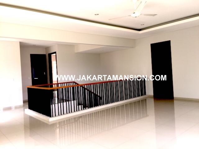 HR562 house for rent lease at kemang rumah kemang jakarta selatan disewakan